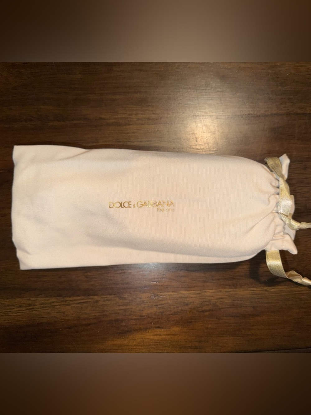 ππ Dolce & Gabbana Gold Paddle Brush Hairbrush with Pouch - Picture 8 of 10
